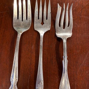 Forks-3 serving pieces