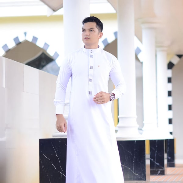 2024 Men's Muslim Jubba Thobe Solid Color Vintage Stand Collar Long Sleeve Robes Abaya Casual Male Islamic Arabic Kaftan