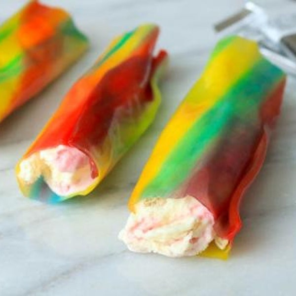 Freeze Dried Cotton Candy Filled Fruit Roll