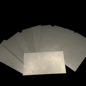 10 Visitenkarten-Rohlinge aus Titan für die Lasergravur