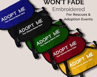 Paquete de 5 chalecos de rescate bordados con el lema "Adóptame" y abrigos personalizados con el nombre del refugio para perros.