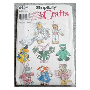 Stuffed Animal Clothes Sewing Pattern, Simplicity Crafts 8454 , 8-9" Doll, UNCUT, Beanbag Doll Clothing Sewing Pattern