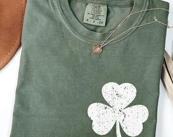 Comfort Colors Shamrock T-Shirt, Retro St Patricks Day Tee, DT567