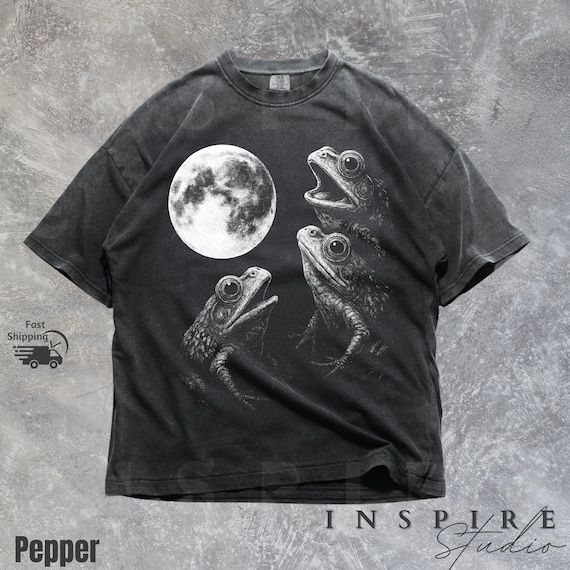 Three Frogs Moon Shirt, Funny Comfort Colors Tee, VT099