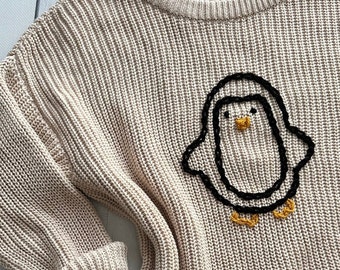 Pinguïn handgeborduurde trui voor babyjongens en peuters, ideaal voor verjaardagen en babyborrels, Moose Cosy