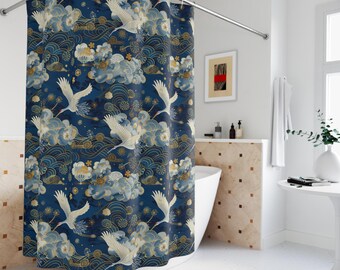 Duschdraperi med asiatisk konst och kran: Lugn japansk design