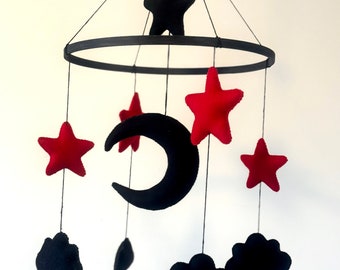 Black and red baby mobile nursery decor, baby shower gift for new mom, goth baby decor, moon star cloud wool felt decor, customisable colour