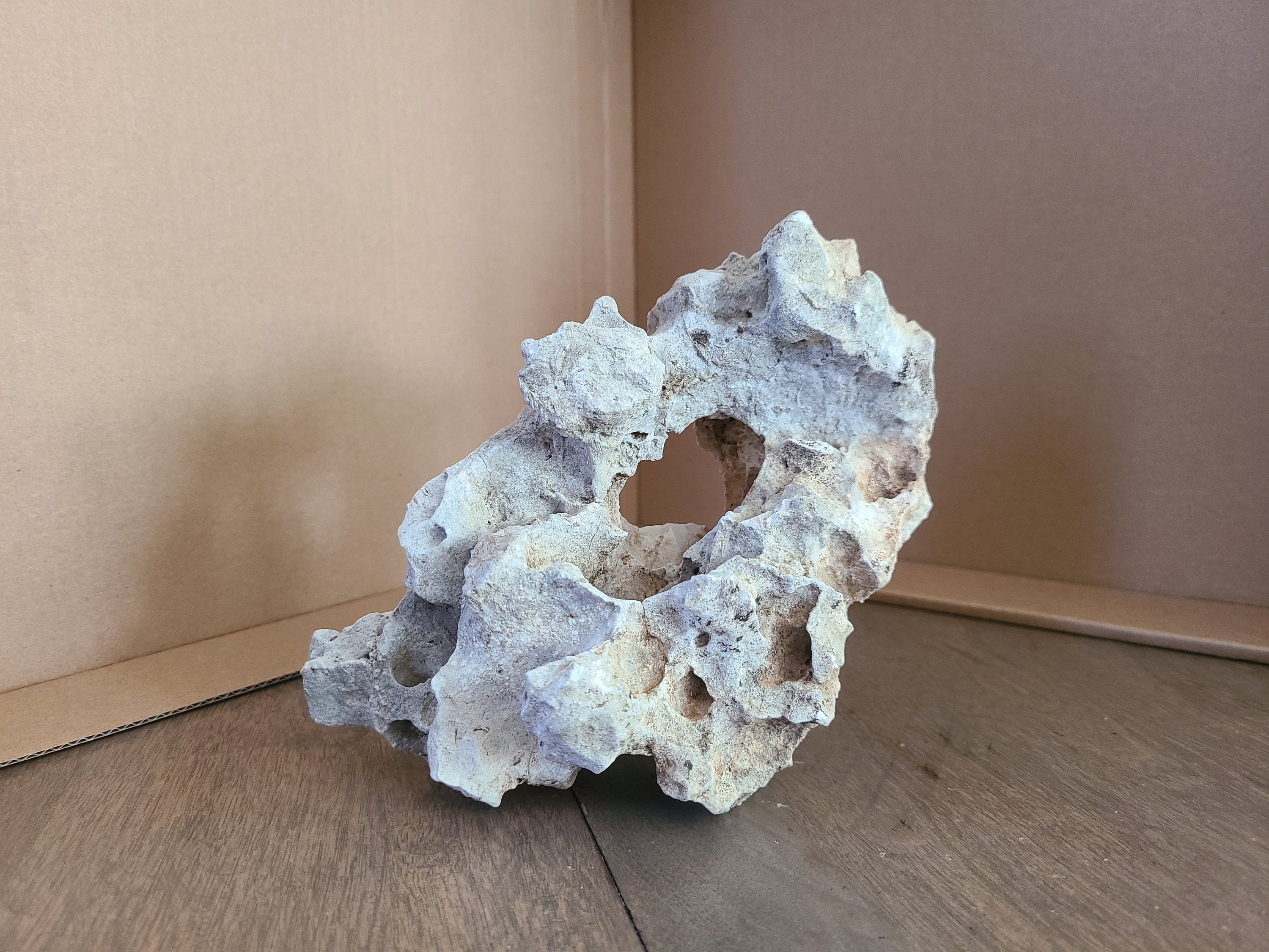 Texas Holey Rock Limestone Fish Aquarium Reptile Habitat Terrarium Decor for Aquatic Pets Garden