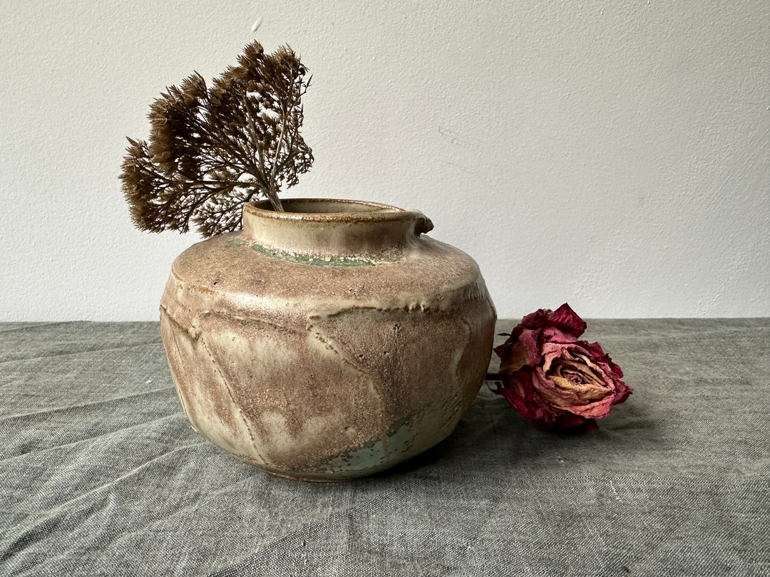 Ceramic Wheel Thrown Stoneware Vase With Mottled Copper Lichen Glaze - Etsy