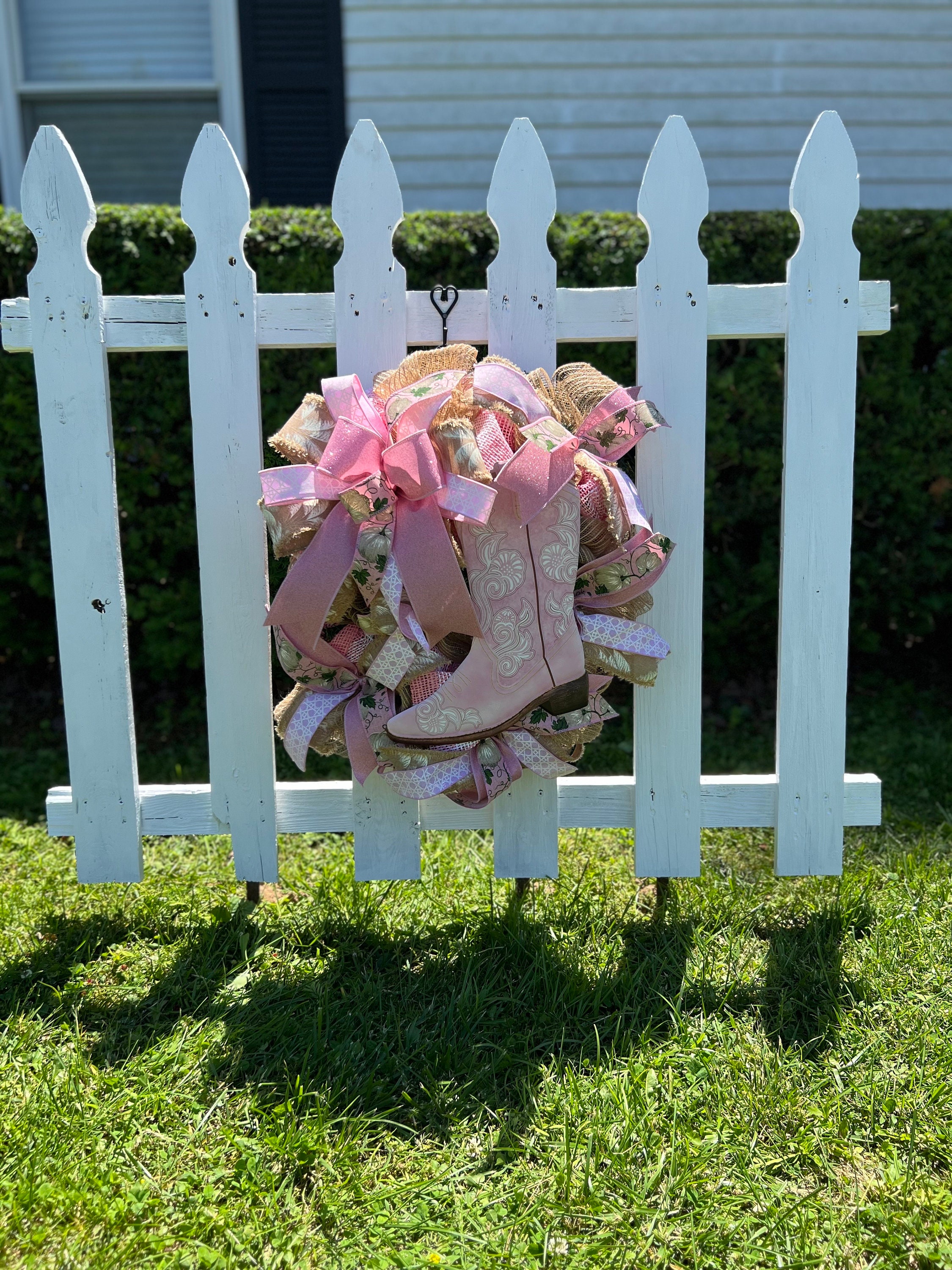 Farmhouse Wreath, Front door Wreath, Rustic Farmhouse Wreath, Country living Wreath, Cowgirl Boot Wreath, Summer Wreath, Farm Living Wreath