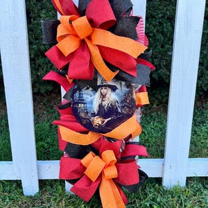 Halloween Witch Swag, Witch wreath, Halloween decoration, Halloween wreath, Halloween Swag,Witch decoration, Witch decor, Halloween Wreath