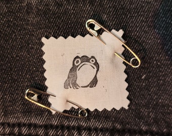 Rana invecchiata - Mini toppa da cucire con stampa rana in tessuto linoleum
