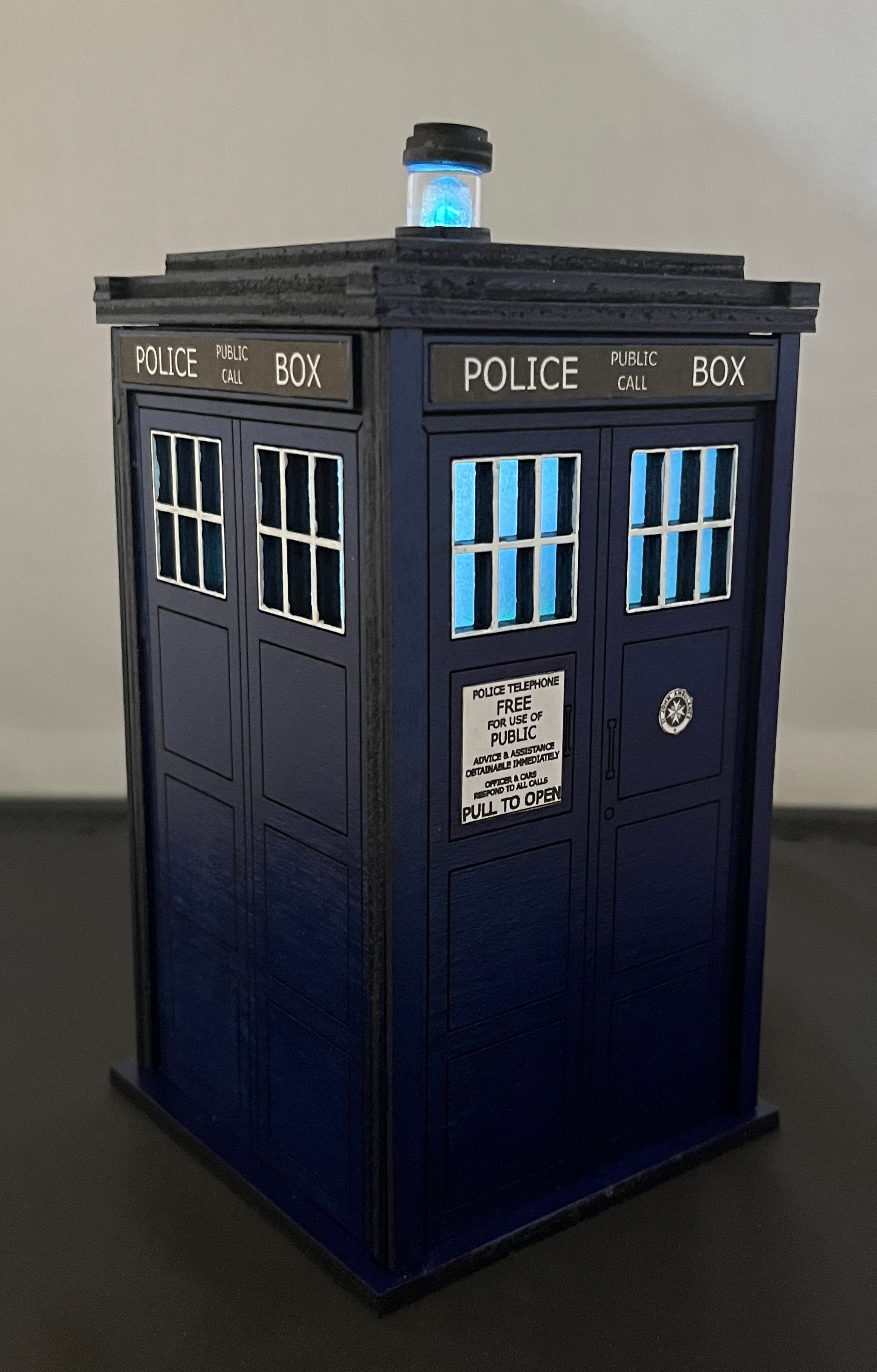 【希少品】Dr.Who/イギリス・ポリスボックス・23cm 希少品】Dr.Who/イギリス・ポリスボックス・23cm
