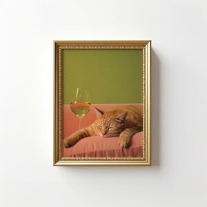 酔っ払ったオレンジ色の猫と白ワインのウォールアート、猫のレトロなウォールアート、バーカートの装飾、レトロなキッチンの装飾、ボヘミアンなウォールアート、猫ママへのギフト（印刷可能）