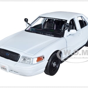 1/18 Ford Crown Vic - Etsy