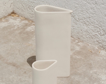 Handcrafted Ceramic Carafe and Glass Set - Timeless Design, Unique Tableware for Your Home - RIACHUELO
