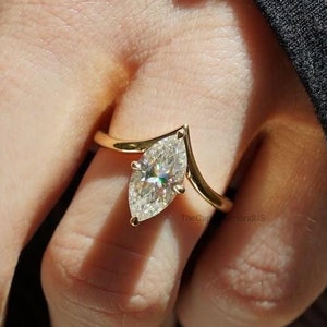 2.00 CT Marquise Moissanite Engagement Ring, 10K 14K 18K Gold And Silver Solitaire Wedding Ring, Promise Ring, Best gifts for her