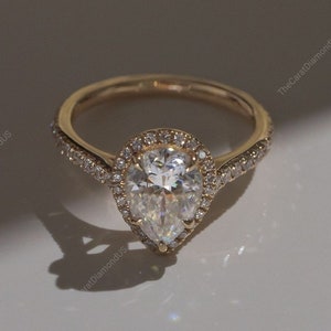 14K Gold Pear Moissanite Engagement Ring Teardrop Ring Vintage Halo Wedding Ring Bridal Set Anniversary Ring Personalized Gift for Her