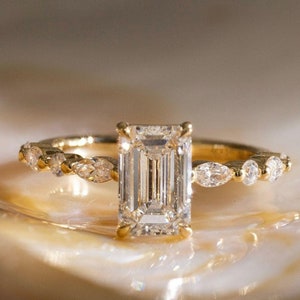 14K Gold Emerald Halo Wedding & Anniversary Gifts Ring, Emerald Cut Moissanite Engagement Ring, Personalized Gift Vintage Ring for Women