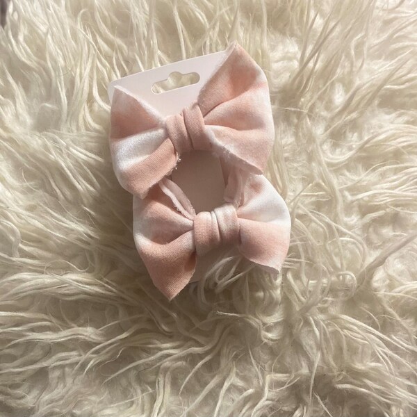 Light Pink Tie dye piggie bows