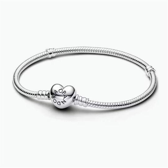 Pin by Ana Gavino on Pandora | Pandora bracelet charms ideas, Pandora  bracelet charms, Pandora jewelry charms