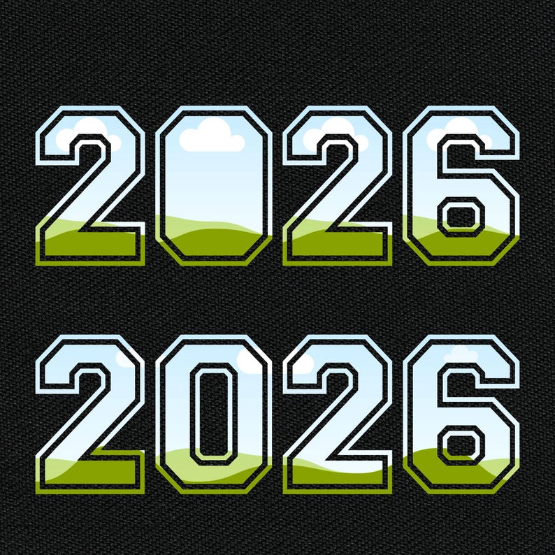 以下が含まれることがあります： 白、緑、青のデザインで2026の数字が2組。数字は白で縁取られ、背景は黒です。各数字のゼロには、緑の丘と青い空の風景があります。