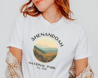 Vintage Shenandoah National Park T-Shirt, Shenandoah National Park Gift, Outdoor Adventure Hiking Shirt, National Park Souvenir Gift