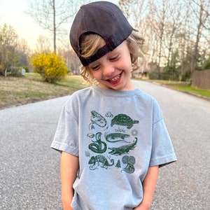 Camiseta infantil com estampa de répteis, camiseta infantil fofa com estampa vintage de répteis, camiseta com estampa de lagarto, cobra e tartaruga, presente para crianças com tema animal, presente para amantes de répteis