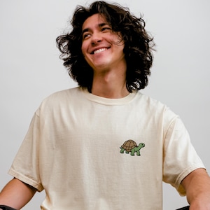 Embroidered Galapagos Tortoise Unisex T-Shirt for Reptile Galapagos Tortoise Lovers Gift Soft Cotton Island Turtle Embroidery Tee Gift