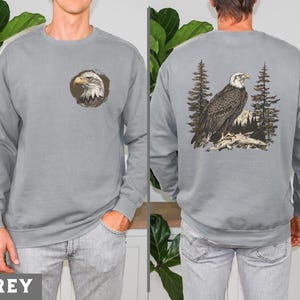 Vintage Style Bald Eagle Sweatshirt, Bald Eagle Illustration Sweatshirt, Eagle Lover Gift, Cozy Bald Eagle Pullover, Bird of Prey Sweater