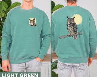 Vintage Style Great Horned Owl Sweatshirt, Great Horned Owl Illustration Sweater, Wildlife Owl Lover Gift, Cozy Owl Graphic Pullover
