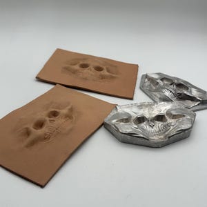 Molde de calavera 3D de piel de vaca vegetal con forma de cuero, molde de sello de prensa en frío de piel de vaca curtida vegetal