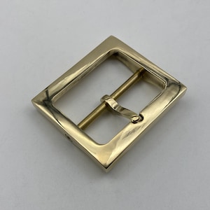 ベルトバックル、ヴィンテージ樹脂壁装飾 100 x 76 mm 在庫限定