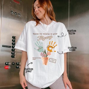 Camiseta con flores para el Día de la Madre, Feliz Día de la Madre, Regalos para mamá y abuela, Regalo personalizado para mamá.