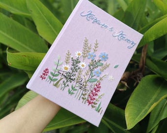 Presente personalizado para mãe, caderno bordado à mão personalizado, caderno de tecido feito à mão, diário personalizado, caderno de margaridas, caderno personalizado