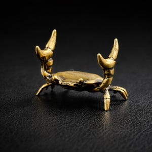 Brass Crab Pen Holder, Nautical Desk Organiser, Coastal Office Decor, Vintage Animal Figurine, Ocean Lover Gift, Desk Storage Accessory