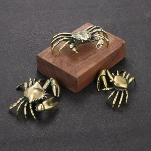Gold Brass Crab Ornament Set 3 pieces - Old Tea Pet Piece Ocean Lover&#39;s Gift, Gold Crab Sculpture, Animal Figurine Collection Bundle