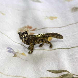 Brass Fox Figurine – Mini Fox Statue – Fox Lover Gift – Small Brass Animal – Woodland Decor – Cute Rustic Fox Ornament – Forest Animal Decor