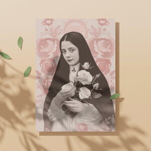 Tarjeta de oración de Santa Teresa de Lisieux, 4x6" rosa abstracta pequeña flor de Jesús retrato santo arte católico impresión marcador 1a comunión regalo