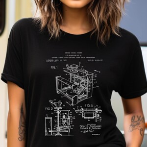 Design of Potter's wheel from US Patent Office. T-shirt gift potter, pottery, pottery wheel, craftsman, artist, artisan , craftsperson