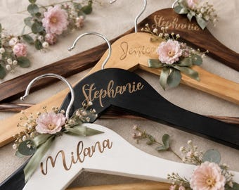 Personalized Bridesmaid Hanger, Custom Name Wedding Hanger, Maid of Honor Gift, Bridal Party Gift, Engraved Wooden Dress Hanger,