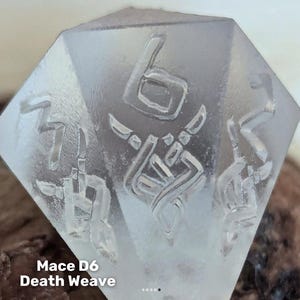 メイスD6 | DND Gamer Studios LLC | 手作りのカスタムTTRPGダイス。
