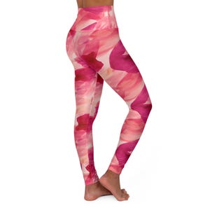Cute Pink Abstract Printed Yoga Leggings High Waisted Stylish Gym Pants Trendy Active Wear