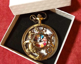 Beautiful Donald Duck pocket watch, Donald Duck, Walt Disney to give as a gift or collect