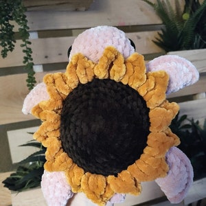 Crochet sunflower turtle