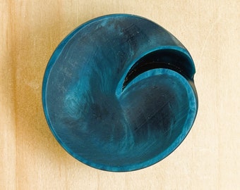 Vintage, Dimensional, 1 1/2" Blue Green Round Plastic Button - 1 Button
