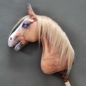 Realistic hobby horse, brown chestnut horse with white forehead, horse on a stick, ready to ship, A4 competition hobbyhorse zdjęcie 8