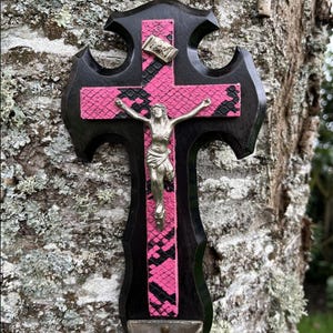 Neon Pink Snakeskin Wall Cross with Stoup, Dark Gothic Crucifix, Fuchsia Python Sacred Art, Punk Rock Holy Water Font - "Neon Viper"