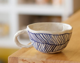 Handmade Ceramic mug,Coffee cup,Matcha cup,Tea Cups,Handmade Pottery,Latte cup,Hand painted ceramic mug,Gift for her,Gift for him,Giftformom