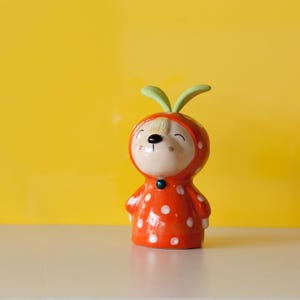 Handmade Ceramic Figurine–Cute Pottery Sculpture with Removable Top for Dried Flowers,cute sculpture character decor,dried flower vase